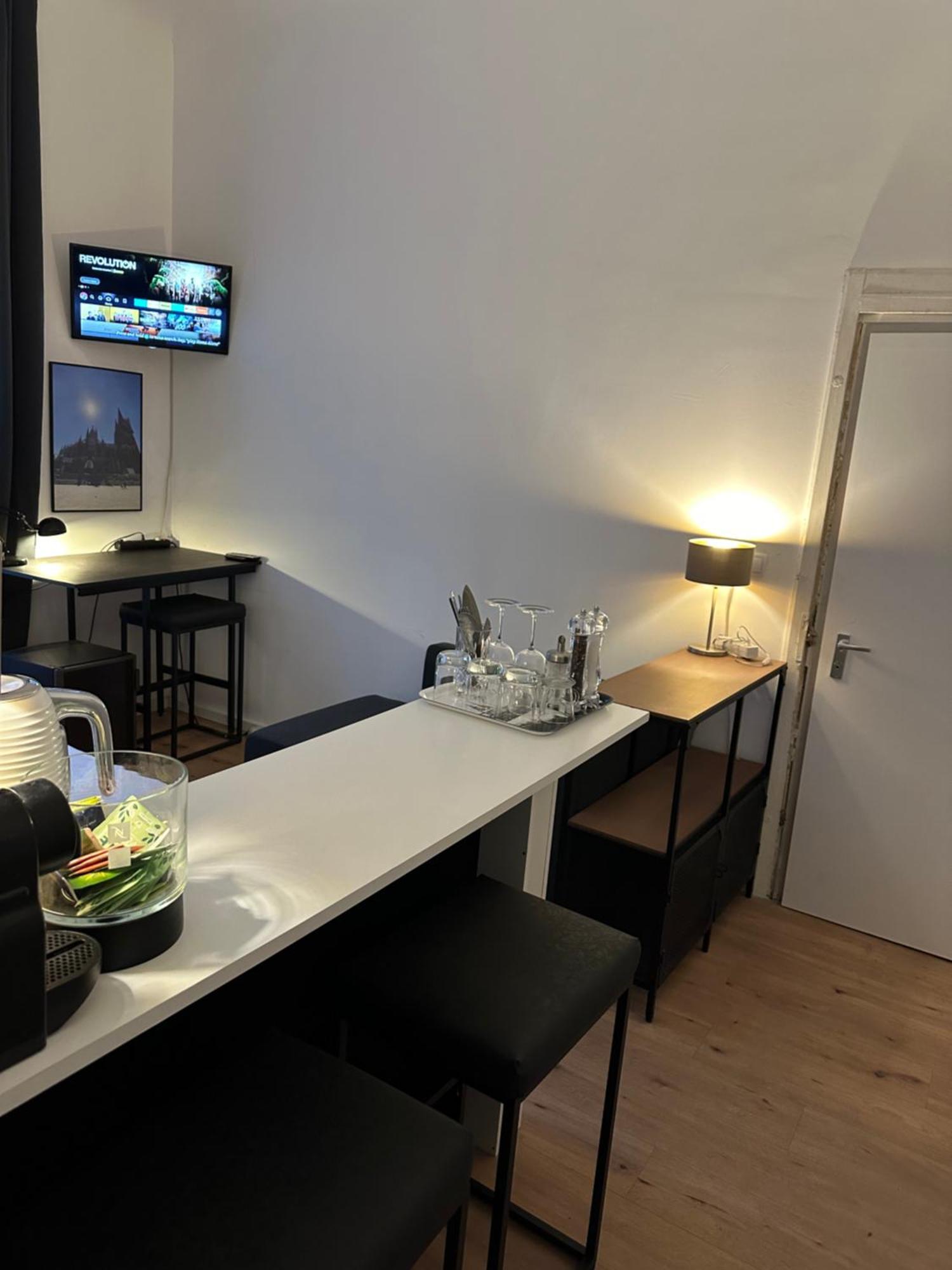 Urban-Studios-Cologne I Studio Exteriör bild