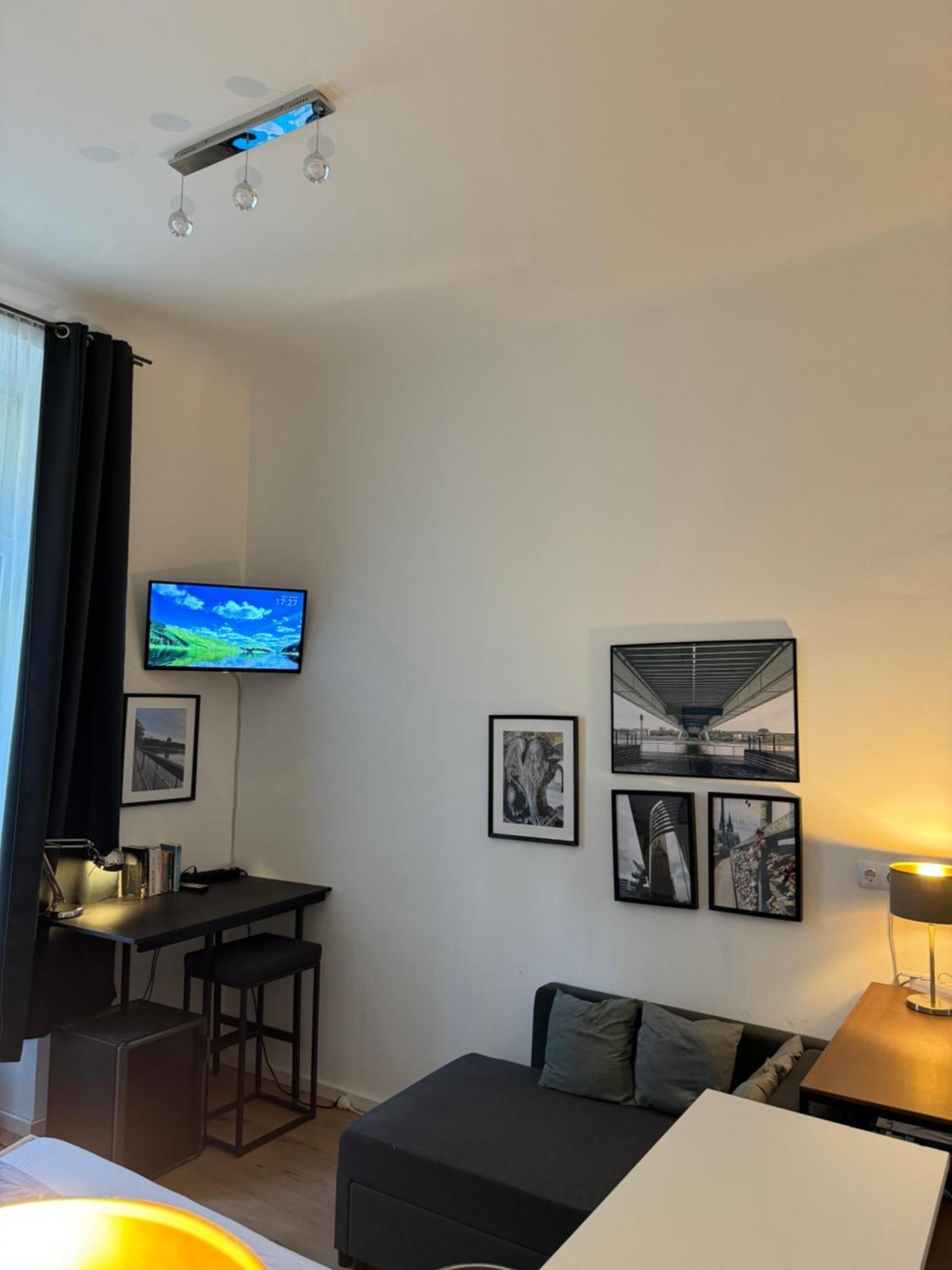 Urban-Studios-Cologne I Studio Exteriör bild